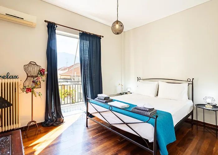 Vicky's Cozy Nest, Your By The Sea Διαμέρισμα