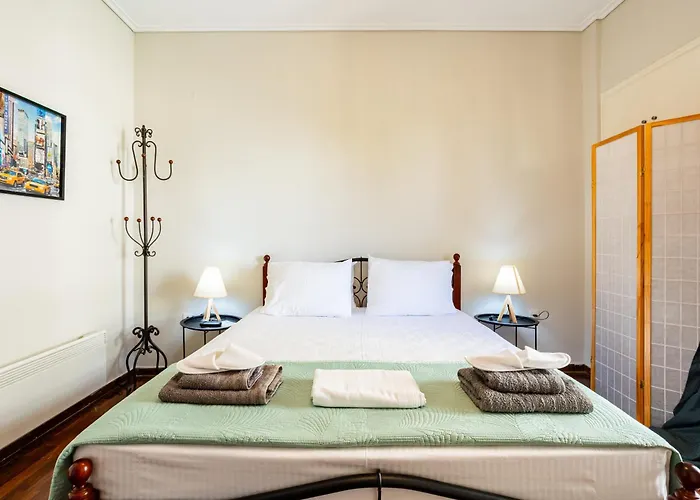 Vicky's Cozy Nest, Your By The Sea Διαμέρισμα