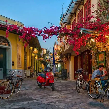 Vicky's Cozy Nest, Your By The Sea Lägenhet Kalamata