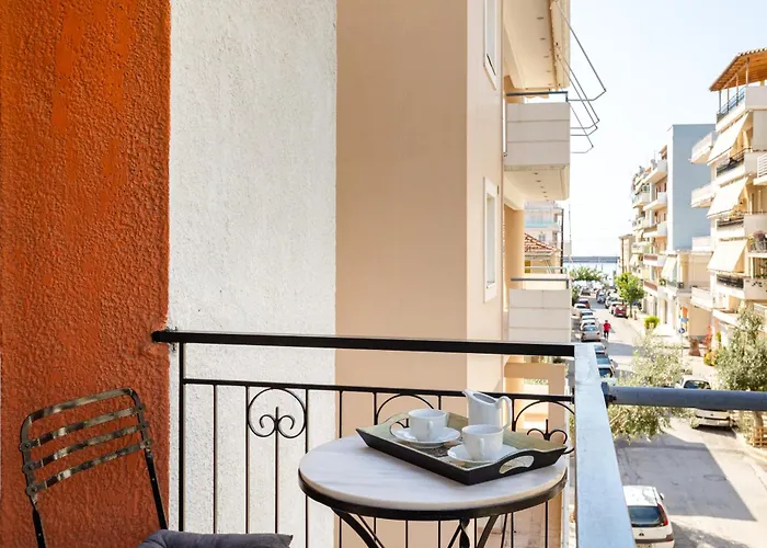 Vicky's Cozy Nest, Your By The Sea Lägenhet Kalamata