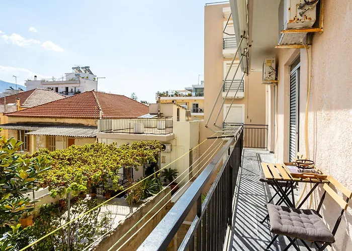 Lägenhet Vicky's Cozy Nest, Your By The Sea