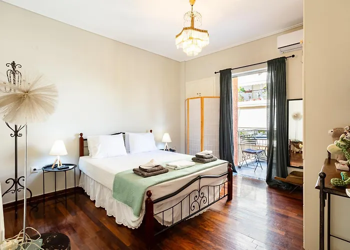 Vicky's Cozy Nest, Your By The Sea